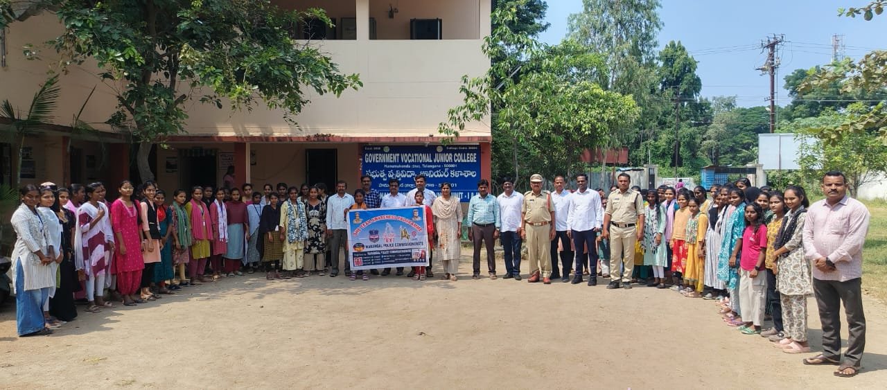 మహిళల భద్రతయే షీ టీమ్ ప్రధాన లక్ష్యం - మహిళలను వేధించే వారి పై చట్టపరమైన చర్యలు తప్పవు...  షీ టీమ్ ఎస్. ఐ యాదగిరి మరియు స్వాతి  